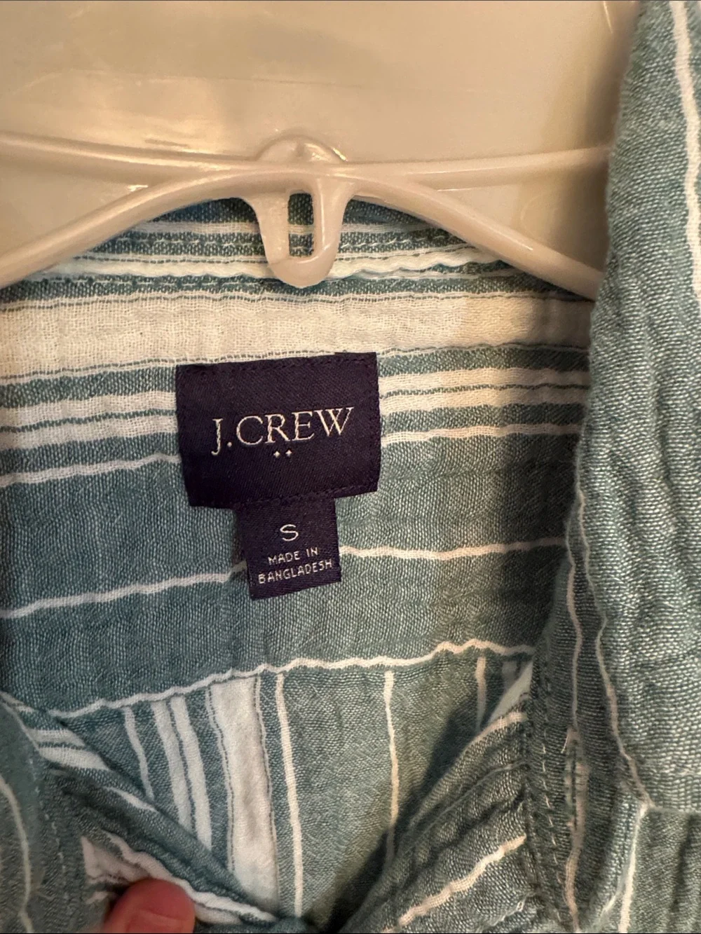 J. Crew Green and White Vertical Stripe Seersucker Short-Sleeve Button-Down